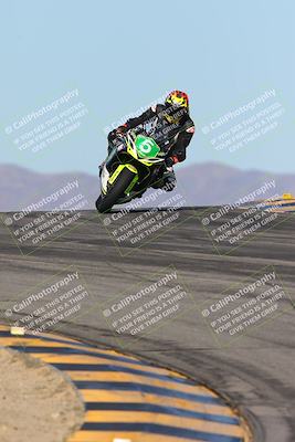 media/Feb-03-2024-SoCal Trackdays (Sat) [[767c60a41c]]/1-Turns 9 and 10 (940am)/